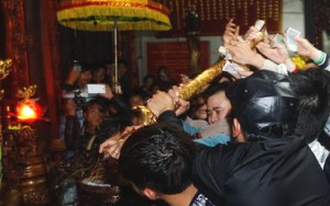 Phó Chánh thanh tra Bộ VH,TT&DL nói về bạo lực ở lễ hội: Điều chỉnh, chứ không nên xóa bỏ