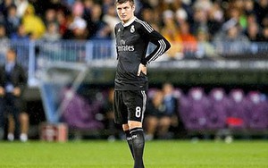 Cấp cứu, Toni Kroos thiếu oxy!