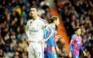 Cristiano Ronaldo giận dữ chửi CĐV Real Madrid vì bị la ó