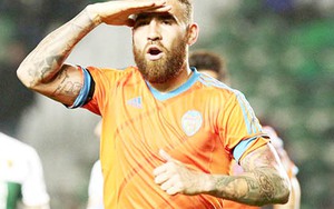 Hỏi mua Nicolas Otamendi với giá 40 triệu euro, Man United quyết tìm ra 'Ferdinand mới'!