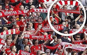 Ảnh gây sốt về 'CĐV Man United dũng cảm nhất thế giới' là... ảnh photoshop