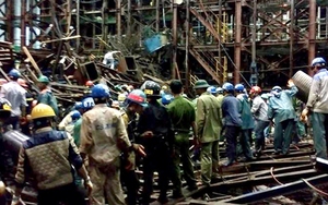 Sập giàn giáo công trường Formosa (Hà Tĩnh), 13 người đã chết, hàng chục người bị thương