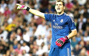 Vì sao Casillas nên ngồi dự bị?