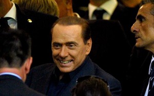 Berlusconi xác nhận bán AC Milan cho tập đoàn Trung Quốc giá 1,5 tỷ euro