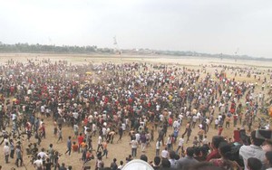 'Hủ tục' trong lễ hội - đâu là điểm dừng?: Hãy giúp 'chủ nhân' tự điều chỉnh