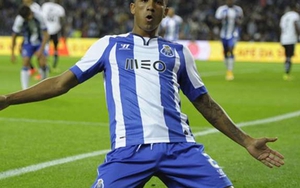 VIDEO: Tân binh của Real Madrid lập 'siêu phẩm' trong màu áo Porto