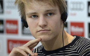 Từ chối tập với đội dự bị, sao trẻ Odegaard đối mặt với hình phạt từ Zidane