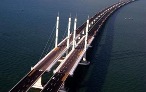 Đầu tư hoang phí ở Trung Quốc: Những công trình lớn nhất, cao nhất, dài nhất!