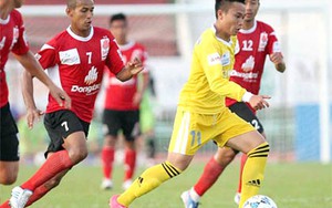 Tiền vệ Phi Sơn: 'Vũ công Samba' giữa đoàn chiến binh xứ Nghệ