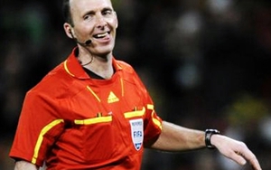 Ác mộng cho Chelsea: Mike Dean cầm còi trận gặp Man United