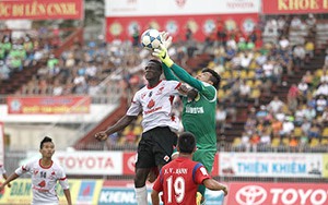 16h30 ngày 19/4, ĐTLA – Than Quảng Ninh: 'Ai hiện tượng, ai ngựa ô'