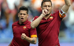 Roma hòa Atalanta 1-1: Chết chìm trong cảm hứng Totti