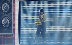 Đông Nhi chiến thắng nhờ hit của Britney Spears