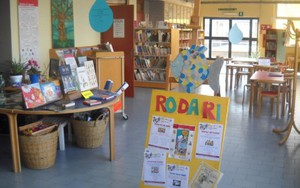 Thư châu Âu: Chuyện chép ở một thư viện nhỏ