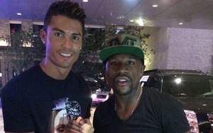 Tiền thắng trận của Mayweather: Mượn Ronaldo cả đời, mua được 2 Torres, sở hữu gần 100.000m2 bất động sản ở Tokyo