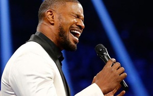 Jamie Foxx bị chê “giết chết” quốc ca Mỹ tại trận đấm bốc Mayweather - Pacquiao