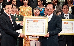 Đồng nghiệp xót xa trước việc xin truy tặng danh hiệu NSND cho nghệ sĩ Anh Dũng