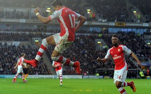 Hull City 1-3 Arsenal: Alexis Sanchez lập cú đúp, Arsenal tiến đánh ngôi Á quân