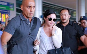 Demi Lovato đến Việt Nam: Chờ 5 tiếng gặp 3 phút