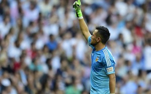 Khuất phục Ronaldo trên chấm 11 mét, Diego Alves đi vào lịch sử Liga