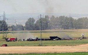 Đức, Anh, Thổ Nhĩ Kỳ chết lặng vì 'gấu xám' rơi khỏi bầu trời