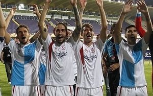 Lượt về Bán kết Europa League: Fiorentina và Napoli bị loại, Sevilla gặp Dnipro ở Chung kết