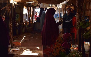 Cuộc sống ở trại tị nạn lớn nhất thế giới Dadaab: Nơi giằng xé giữa hận thù và hi vọng