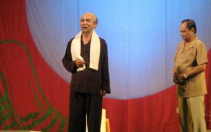 Kỷ niệm 125 năm ngày sinh Chủ tịch Hồ Chí Minh: Viết về Bác để trả nợ trái tim mình