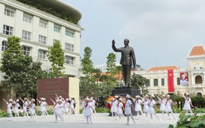 Tác giả Tượng đài Chủ tịch Hồ Chí Minh Lâm Quang Nới: Có duyên với tượng đài lãnh tụ