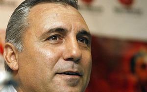 Stoichkov dự đoán Barcelona thắng Juventus cách biệt 2 bàn