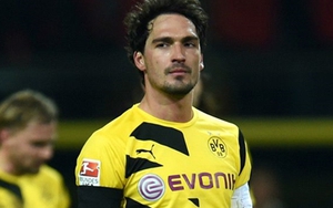 Bị Hummels từ chối, Manchester United chuyển sang Otamendi?