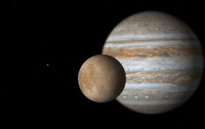 'Thăm' mặt trăng sao Mộc bằng tàu vũ trụ chạy năng lượng Mặt trời