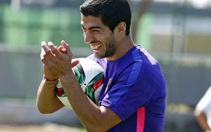 Quan chức FIFA bị bắt, Suarez có thể được mãn án treo giò