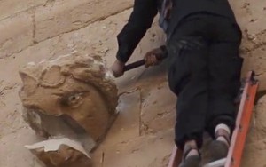 Hành động phá hoại di sản văn hóa của IS là 'tội ác chiến tranh'