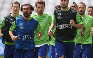 Juventus tập luyện nhẹ nhàng trước thềm Chung kết Champions League