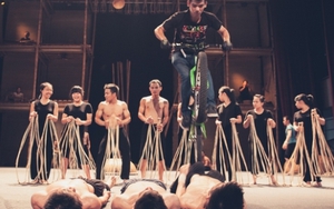 'À Ố Show' diễn miễn phí cho trẻ em nghèo