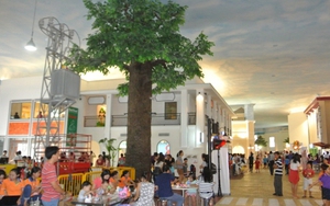 Làm gì để trẻ không lạm dụng iPad, smartphone?: Nơi các bé tập làm phi công, họa sĩ, nhà báo...