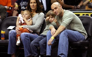 Cựu vô địch Roland Garros Steffi Graf: 'Ở bên Andre và chăm sóc các con mới là chức vô địch tuyệt vời nhất'