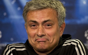 Mourinho: 'Tôi không được xuất sắc nhất năm vì FIFA cố tình sắp đặt’