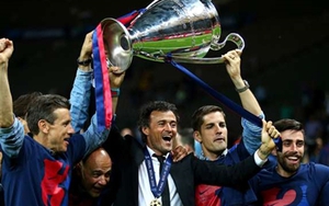 Chủ tịch Barcelona xác nhận Luis Enrique sẽ ở lại Camp Nou