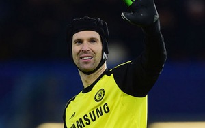 Mourinho quyết không bán Cech cho kình địch Arsenal