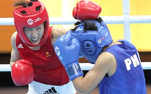 Dằn mặt trọng tài, quyền anh Việt thắng lớn