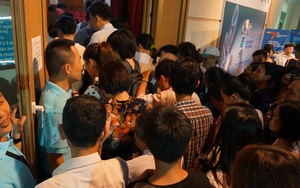 Khán giả Hà Nội nườm nượp đi xem phim tài liệu