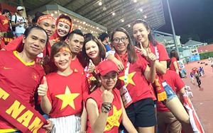 'Làn sóng đỏ' ở Singapore đến từ đâu?