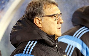 Không phải do Messi, vấn đề của Argentina nằm ở Tata Martino