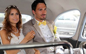 Hậu vệ Mats Hummel tổ chức đám cưới để kịp tới Man United?