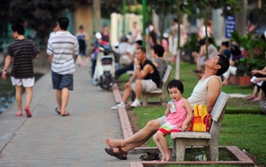 Miền Bắc chấm dứt nắng nóng diện rộng, vùng biển phía Nam đề phòng thời tiết xấu