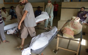 Nóng trên 45 độ C, 80.000 người sốc nhiệt, hơn 1.500 người Pakistan đã chết