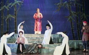 Dựng chèo về Nguyễn Du