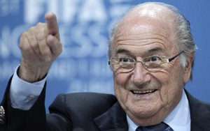 CẬP NHẬT tin tối 1/7: Blatter: 'Không ai có thể chứng minh tôi tham nhũng'. Douglas Costa CẬP BẾN Bayern Munich